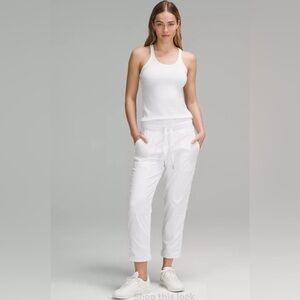 🆕Lululemon🍋 Dance Studio Mid-Rise Cropped Pant Colour White Sz 2